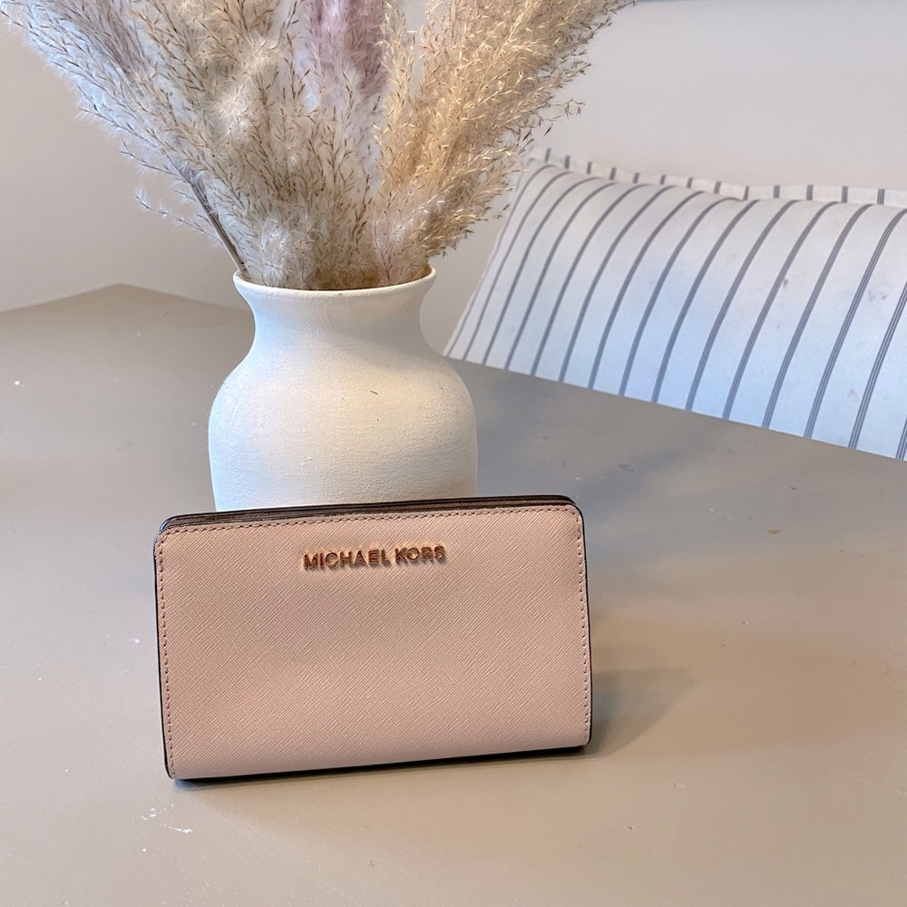 Michael Kors Small Wallet